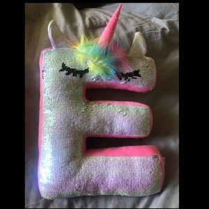 Justice “E” initial pillow